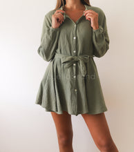 Carregar imagem no visualizador da galeria, Blusa CY04 (verde tropa)
